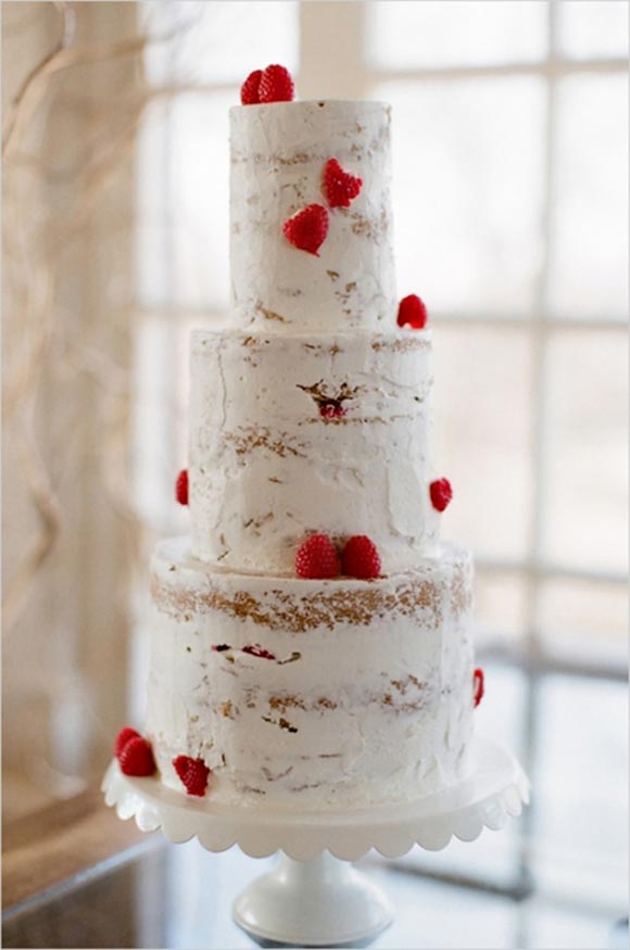 naked cake with a touch of white icing