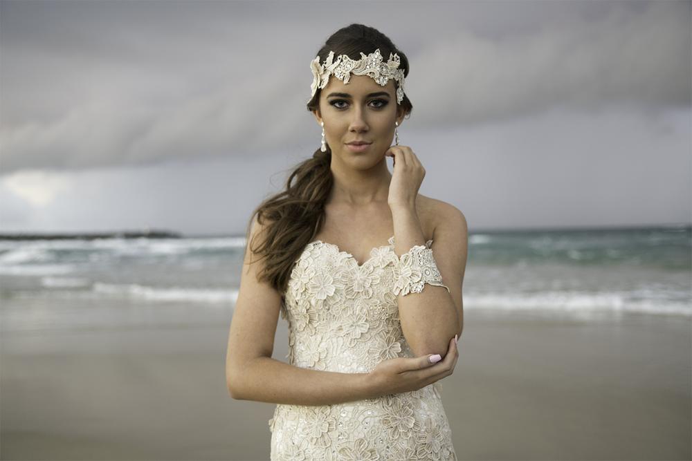 Wedding Veils, Headpieces and Accessories Brisbane: Bridal accessories Gold  Coast, Queensland