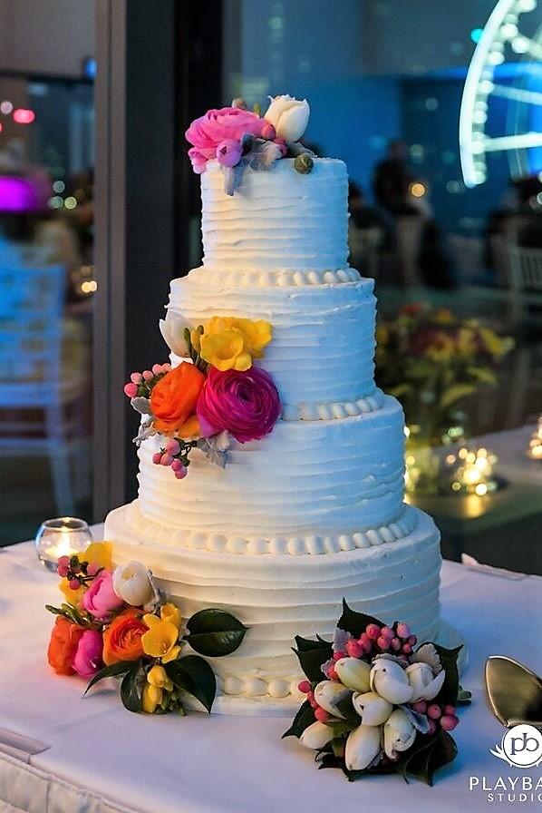 Unreal Wedding Cakes Weddingguide Com Au